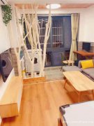 出行方便，拎包入住一室一厅精装修