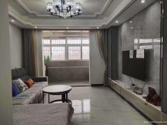 岔路口附近 精装三房南都御园 极少入住