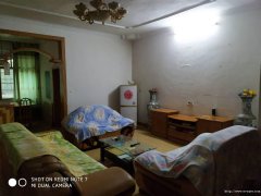 咸宁大道16号（泉上泉宾馆旁，左距湖北科技学院大门200米