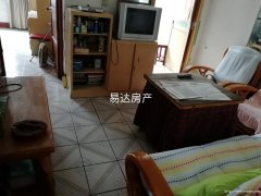 咸安区实验中小学旁，单位温馨两房出售，有证