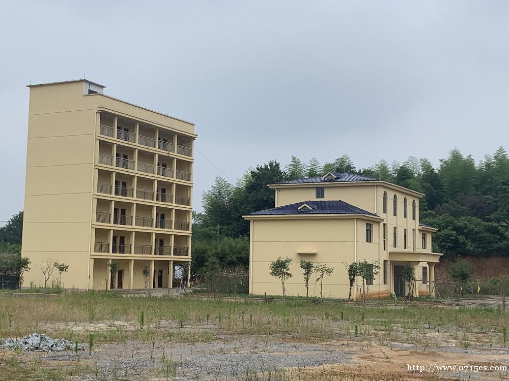 【厂房招商】咸宁高新区内6917㎡优质厂房 【厂房招商】咸宁高新区内6917㎡优质厂房