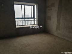 天洁附近三室二厅二卫121平方